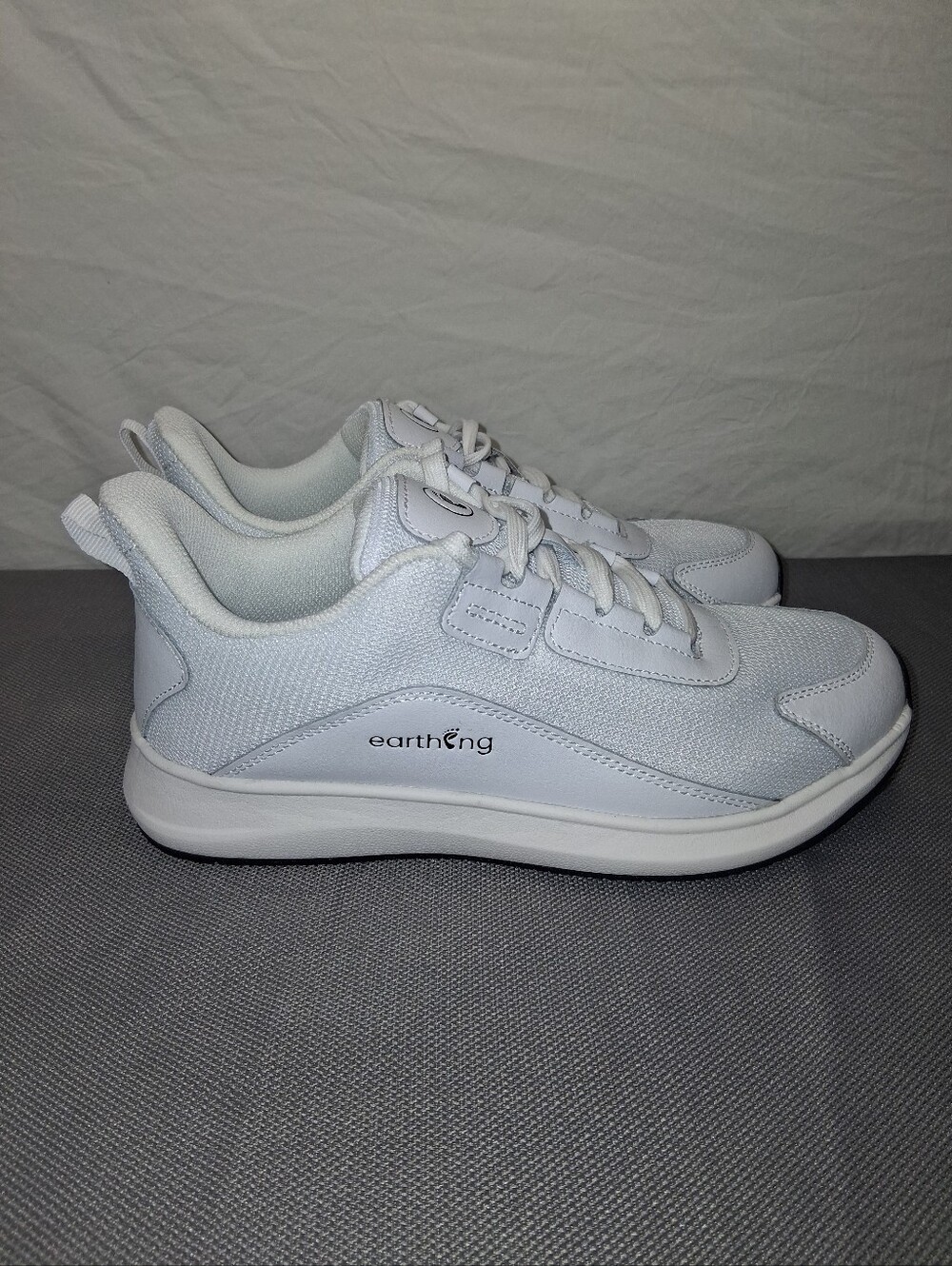 GroundingWell Earthing White Sneaker with Black Logo Accent - Picture 16 of 16